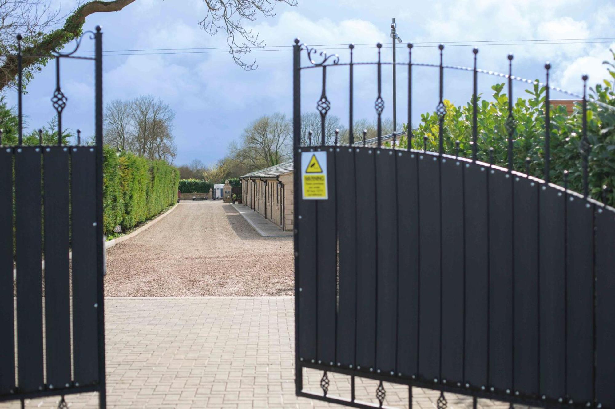 Aintree Cottage سيرنسيستر المظهر الخارجي الصورة